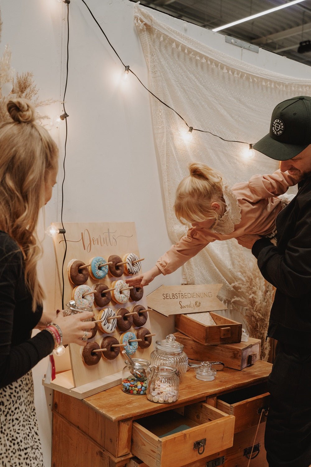 Candybar "Kommode" -Brezelständer für eine Saltybar - Wachshinaus Sweet ans salty Bar, Hochzeitsverleih, Hochzeit, Polterabend, Geburtstag Kreis Warendorf, Ahlen, Beckum ,Hamm,Münster