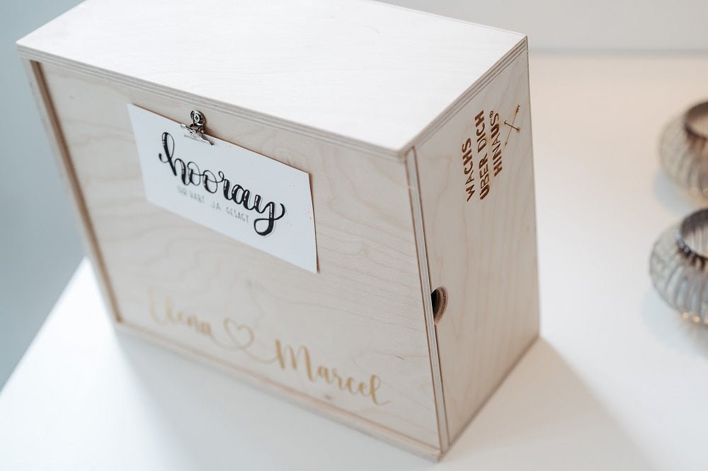 Memorybox zur Hochzeit aus Holz - Wachshinaus