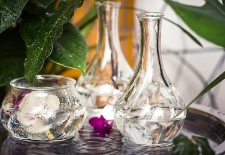 Vasen klar in verschiedenen Formen - Wachshinaus
