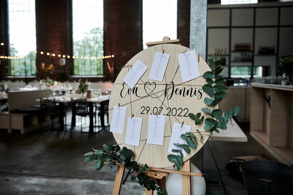Willkommensschild zur Hochzeit aus Holz rund - Wachshinaus