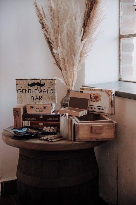 Zigarren Bar - Gentlemans Bar zur HochzeitHochzeitsverleih Wachshinaus