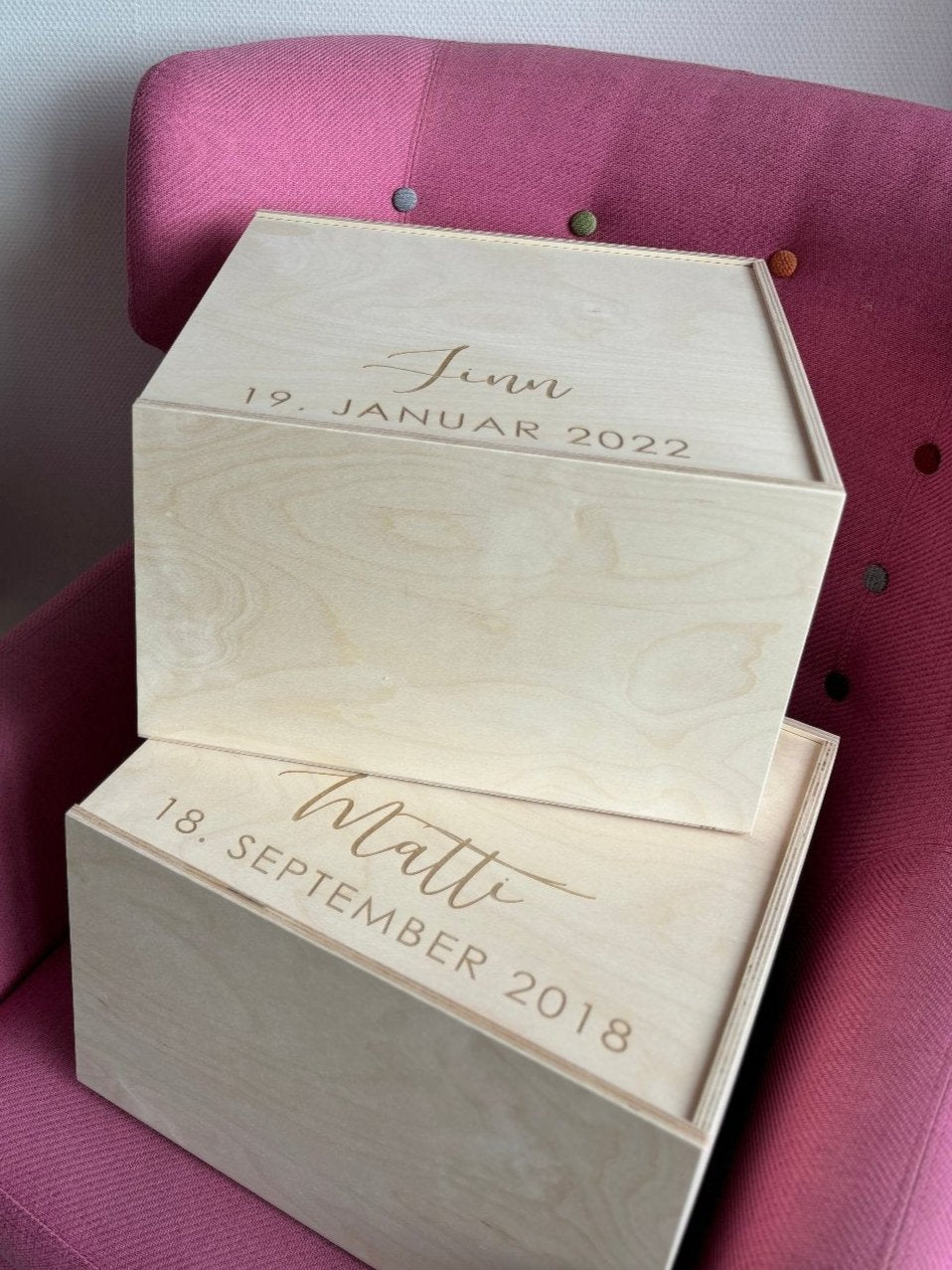 Erinnerungskiste Memorybox aus Holz für Kinder als Geschenk zur Taufe oder Geburt von Wachshinaus