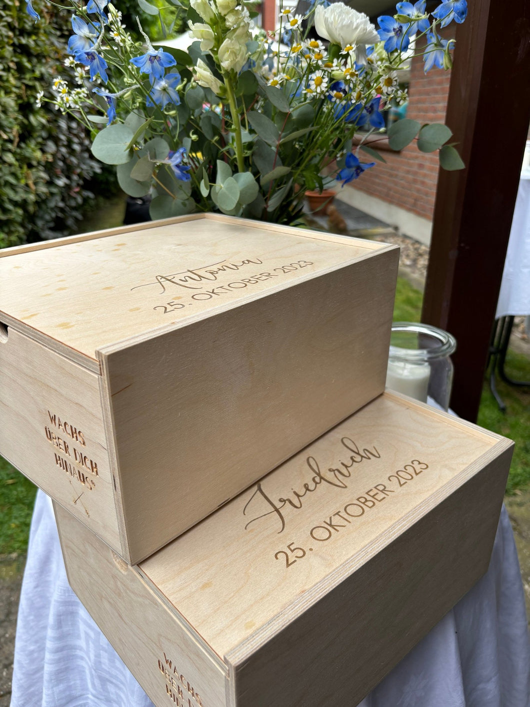 Erinnerungskiste Memorybox aus Holz für Kinder als Geschenk zur Taufe oder Geburt von Wachshinaus