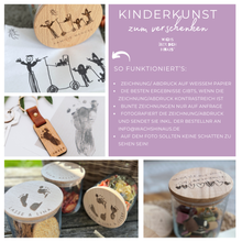 Lade das Bild in den Galerie-Viewer, GeschenkzuWeihnachten, Vorratsglas mit Kinderzeichnung, Vorratsdose personalisiert aus Holz von Wachshinaus
