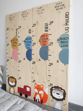 Lade das Bild in den Galerie-Viewer, Boho Löwe Messlatte aus Holz für Kinder - Wachshinaus
