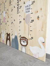 Lade das Bild in den Galerie-Viewer, Schwan Messlatte aus Holz für Kinder - Wachshinaus
