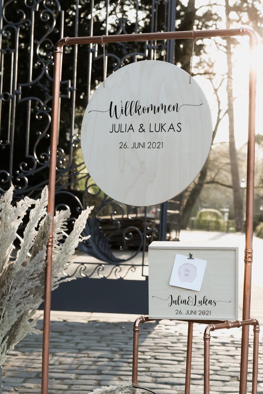 Personalisiertes Willkommensschild zur Hochzeit aus Holz rund - Wachshinaus Hochzeitsgeschenk,Hochzeitsverleih